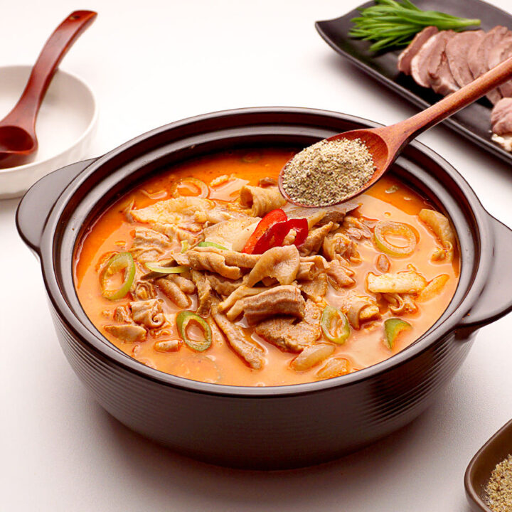 얼큰하고 시원한 홍술국(600g)-1.5인분[12월10일/수요일수령]